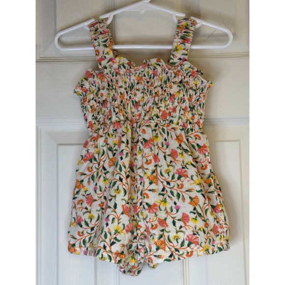 Old Navy Baby Girl Romper 12-18M Floral Smocked Sleeveless 100% Cotton Easy Care - Picture 1 of 4